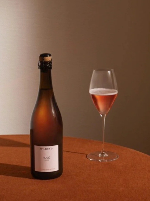 ODDBIRD SPARKLING ROSE - Różowe Musujące Wino Bezalkoholowe